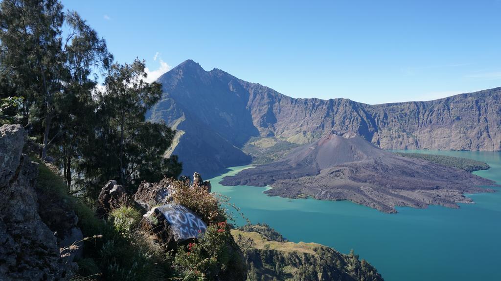 Rinjani Trails Hotel Senaru Eksteriør bilde