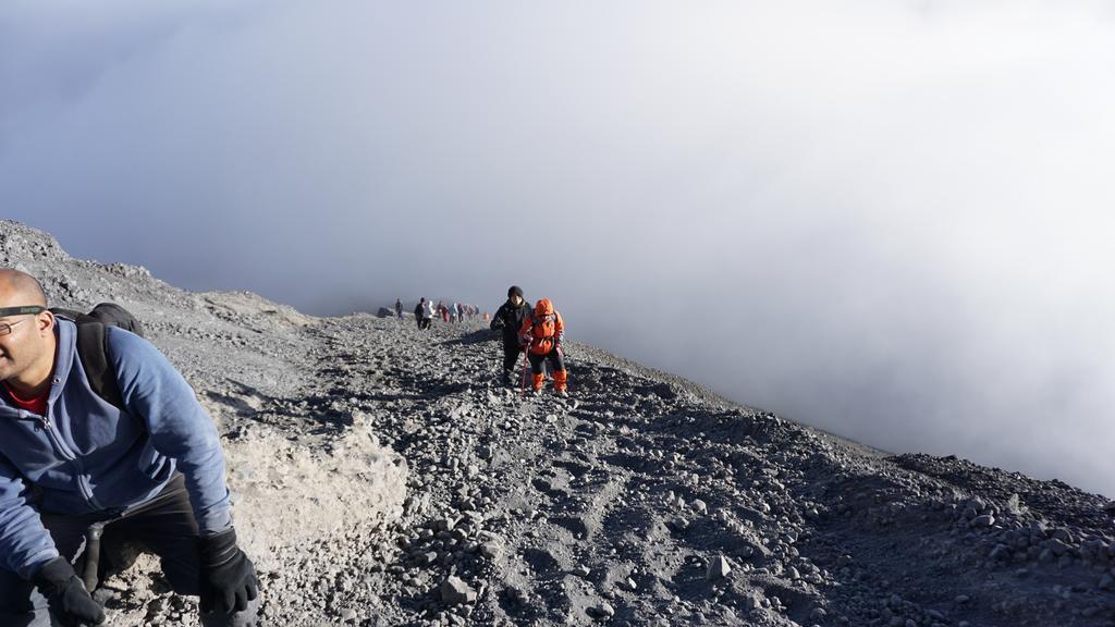 Rinjani Trails Hotel Senaru Eksteriør bilde