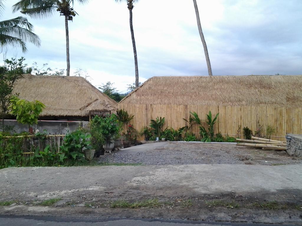 Rinjani Trails Hotel Senaru Eksteriør bilde