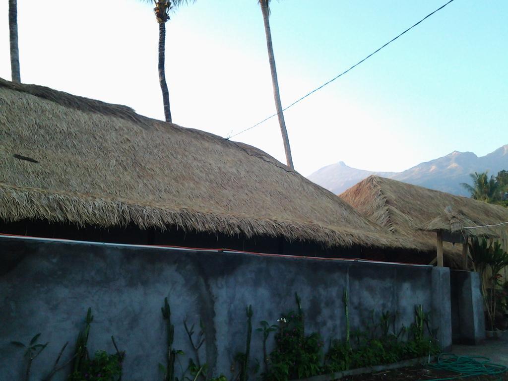 Rinjani Trails Hotel Senaru Eksteriør bilde
